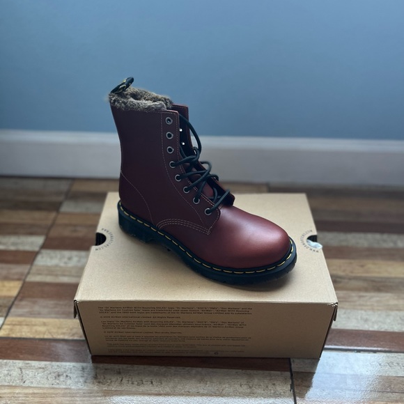 Dr. Martins AirWair - Picture 3 of 5